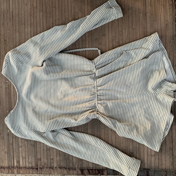 Honey punch long sleeve romper - Picture 3 of 5